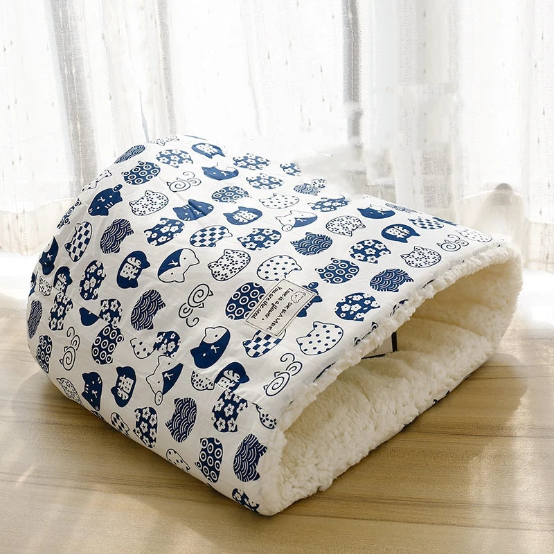 Warm Velvet Fleece Bucket Bed for Cats & Dogs