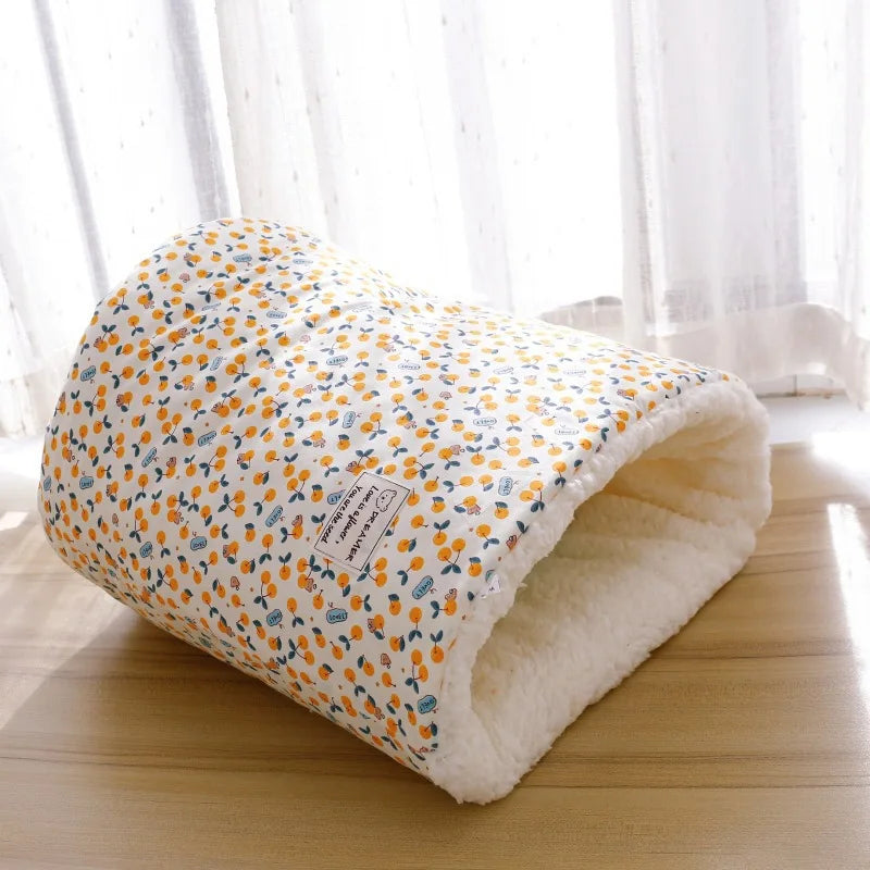Warm Velvet Fleece Bucket Bed for Cats & Dogs